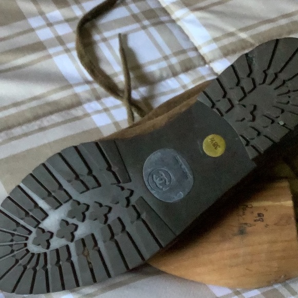 Booties - Picture 4 of 5